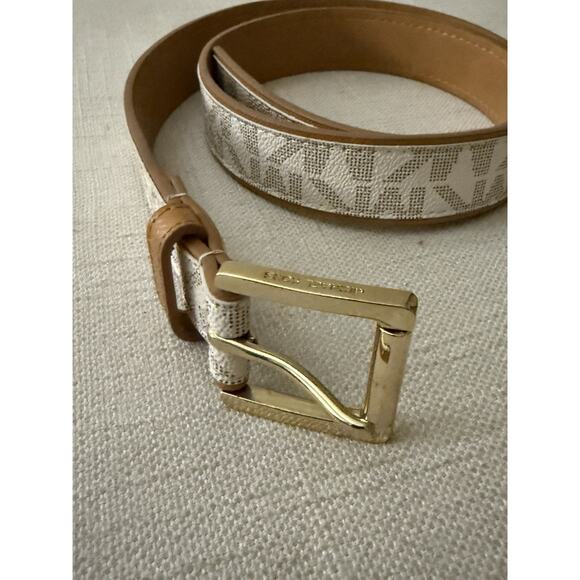 Michael Kors Women's Belt Size Medium Gold Buckle MK Logo Beige Cream - Picture 1 of 5